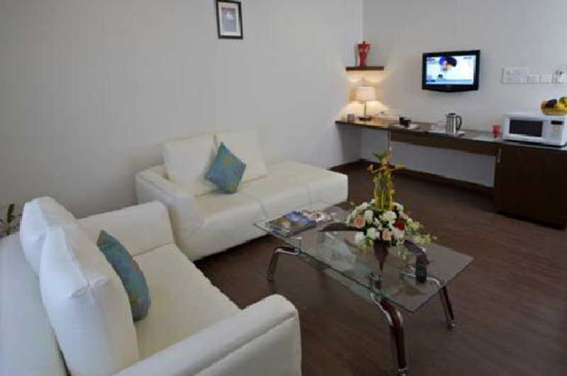 Oyster Suites Hyderabad Exterior foto